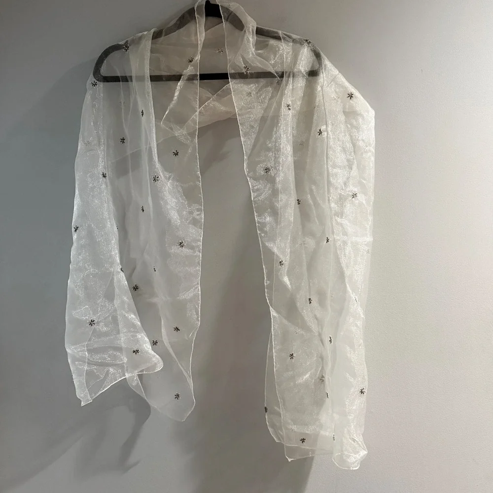 Unbranded Scarf Womens OS White Good Sheer Organza Beaded‎ Shimmer Wrap Floral